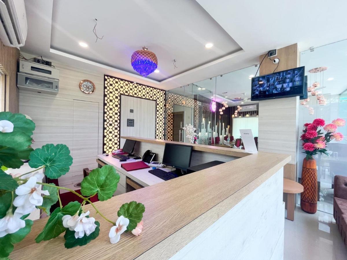 Air Valley Inn Гувахати Экстерьер фото
